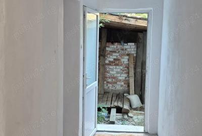 Casă cu 6 camere în Văliug - 17