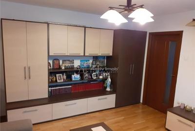 RESITA, CHIRIE, 3 CAM., MOBILAT UTILAT MODERN, MOROASA - 2