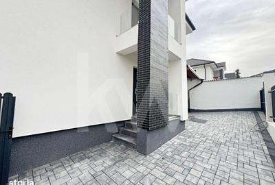 Casă cu 5 camere cu Teren 500 Mp în Roșia - 10