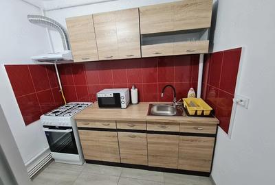 Garsonieră decomandată în Central - 1