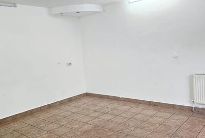 Inchiriere spatiu de birou, 36 mp, zona Vlahuta-Florilor. Inchiriere spatiu de birou, 36 mp, zona Vlahuta-Florilor. - 4