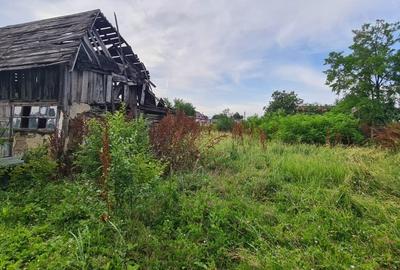 Teren (2000mp) - Casă istorică cu cerdac - Livadă - Intravilan Teren (2000mp) - Casă istorică cu cerdac - Livadă - Intravilan - 4