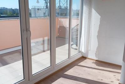 Apartament cu 2 camere semidecomandat, mobilat în Titan - 4