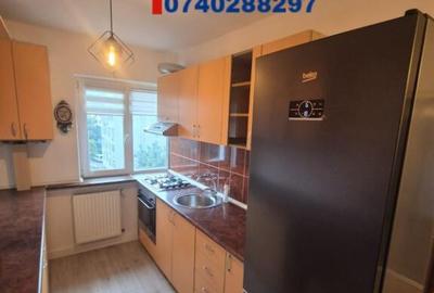 Apartament cu 2 camere decomandat în 9 Mai - 7