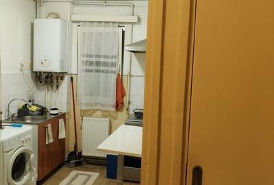 Apartament 2 cmere liber la vanzare zona Astra - Planete - 5