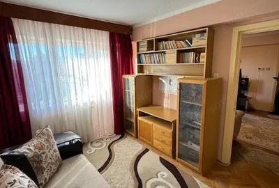 Apartament cu 3 camere semidecomandat, mobilat în Vest - 11
