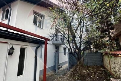 Casa cu 5 camere si 300mp curte, de inchiriat in zona Bd. Gloriei - 27