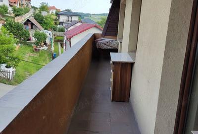 Inchiriez apartament cu 2 camere Inchiriez apartament cu 2 camere - 2