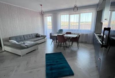 Apartament cu 4 camere, 84 mp, parcare, zona Sub Cetate - 2