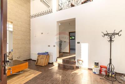 Spatiu de inchiriat in Tractorul - 125 mp, renovat - 4