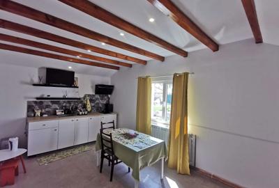 Casă cu 4 camere în Poienile - 3