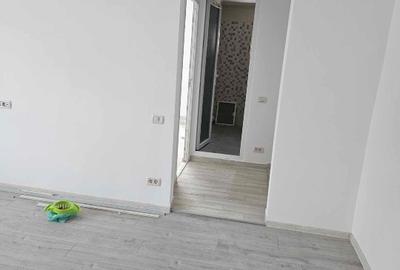 Apartament cu 3 camere semidecomandat în Autogară - 6