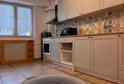 Apartament cu 2 camere decomandat în Basarabia - 4