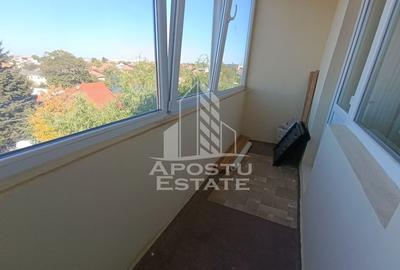 Apartament 3 camere, 2 balcoane, 2 bai, Bd.Dambovita. COMISION 0% - 8