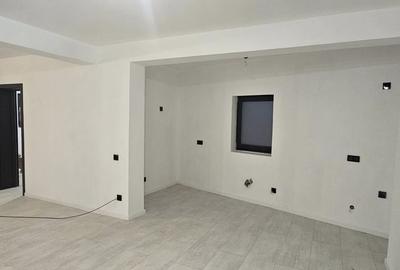 Casă cu 4 camere cu Teren 174 Mp în Tineretului - 6