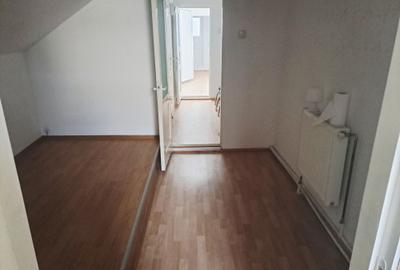 Spațiu comercial, de 47 mp, în Ostroveni - 4