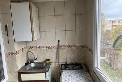 Garsonieră în Micro 40 - 5