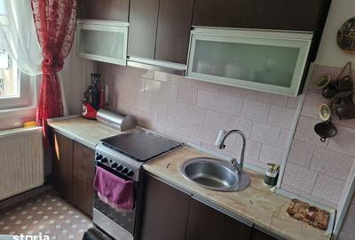 Apartament cu 3 camere decomandat în Republicii - 8
