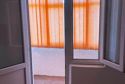 Apartament cu 3 camere decomandat în Central - 4