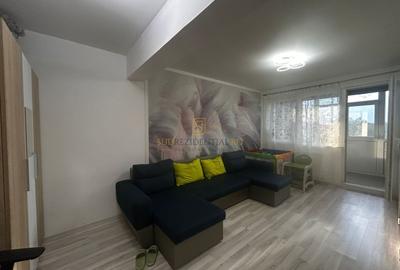 Apartament cu 2 camere decomandat în Apărătorii Patriei - 2