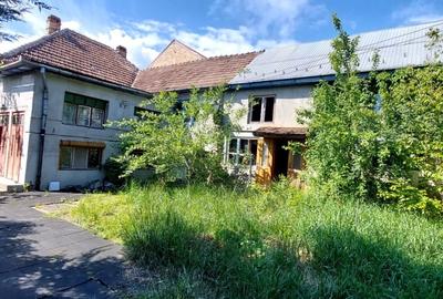 Casa 7 camere suprafata utila 300mp, teren 1000mp,spre vanzare in Cisnadie Casa 7 camere suprafata utila 300mp, teren 1000mp,spre vanzare in Cisnadie - 2