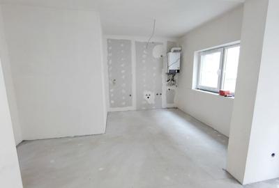 Casă cu 4 camere cu Canalizare în Dâmbul Rotund - 21