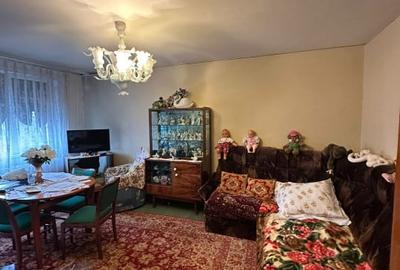 Apartament de vanzare - Bulevardul 1 Decembrie 1918 - Bloc anvelopat - 1