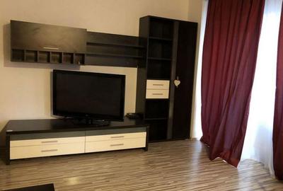 Garsonieră decomandată în Bună Ziua