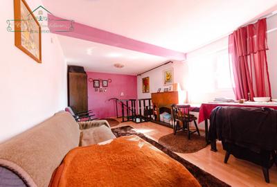 Casă cu 4 camere cu Teren 314 Mp în Central