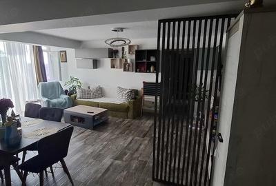 Apartament cu 4 camere decomandat în Centrul Vechi - 2