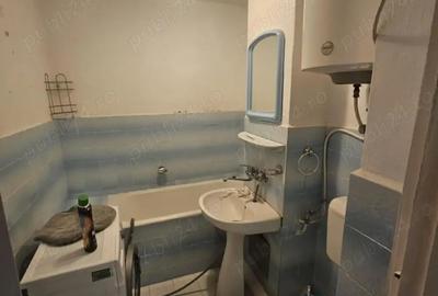 Apartament cu 3 camere în Micro 16 - 3