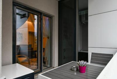 Apartament cu 2 camere decomandat în Central - 1