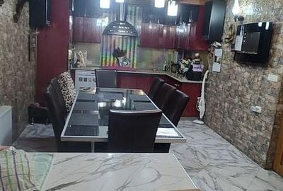 PENSIUNE - TROCADERO - 21