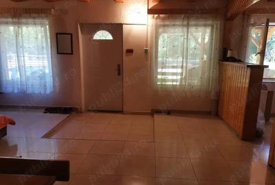 Casa de vacan?a, deosebita, sat Salard com Lunca Bradului Tel - 8