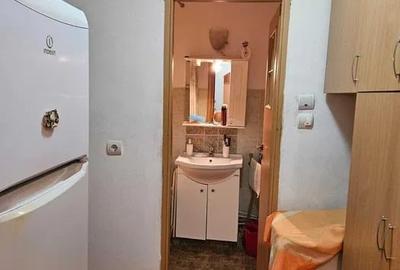 Apartament cu o camera decomandat, zona Alexandru cel Bun - 4
