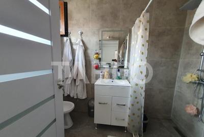 Casa 90 mpu 2 camere bucatarie baie debara zona Campului - 17