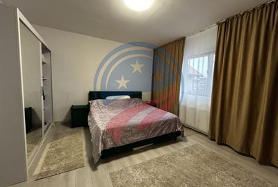 Casă cu 6 camere cu Canalizare în Exterior Nord - 2