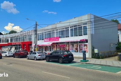 Spațiu comercial, de 380 mp, în Central - 2