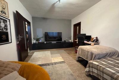 Bloc Izolat.Vedere 2 parti.Priveliste superba.Centrala proprie - 2