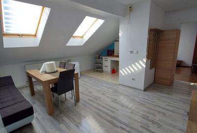 Apartament cu 2 camere decomandat în Girocului - 1