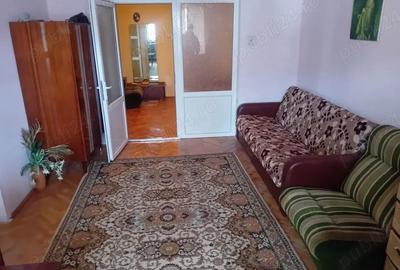 Apartament cu 2 camere decomandat în Dărmănești - 1