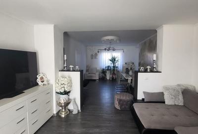 Casă individuală cu 6 camere cu Teren 680 Mp în Central - 4