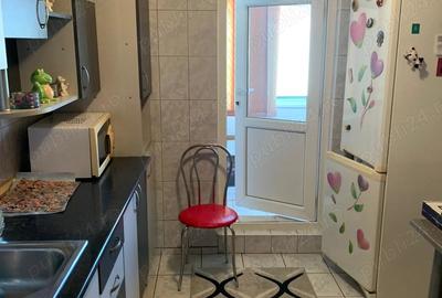 Direct proprietar vand apartament 2 camere, decomandat - zona PODU ROS NICOLINA Direct proprietar vand apartament 2 camere, decomandat - zona PODU ROS NICOLINA - 5