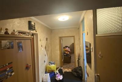Apartament cu 2 camere decomandat în Frații Golești - 8