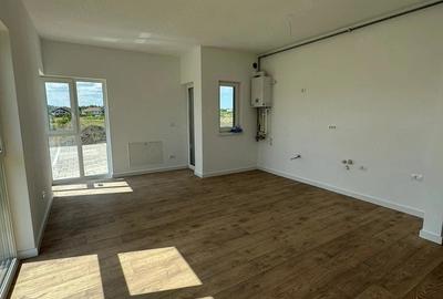 Apartament cu 2 camere semidecomandat în Torontalului - 8