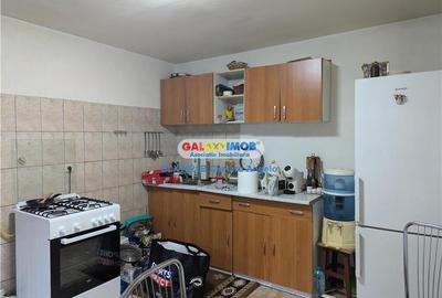 Rahova-Margeanului casa 100 mp, teren 315 mp,deschidere 13,5 ml,garaj - 39