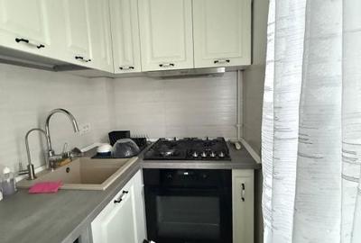 Apartament cu 3 camere decomandat, mobilat în Cornitoiu - 8