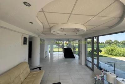 Spațiu comercial, de 607 mp, în Mărășești - 12