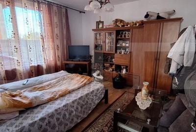 Casă cu 4 camere cu Teren 500 Mp în Central - 9