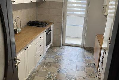 Apartament cu 3 camere decomandat în Piața Centrală - 6